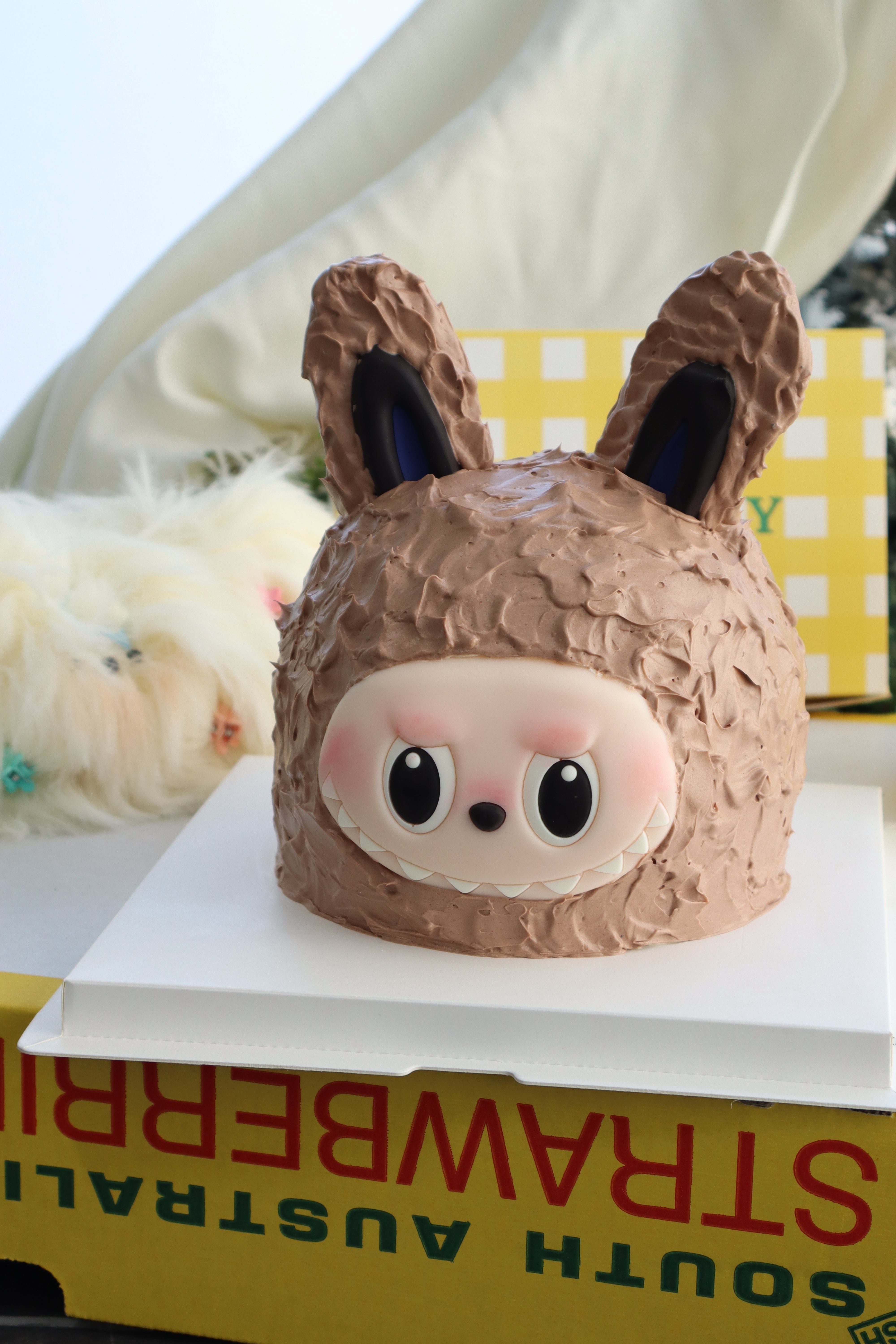 Labubu 3D Cake