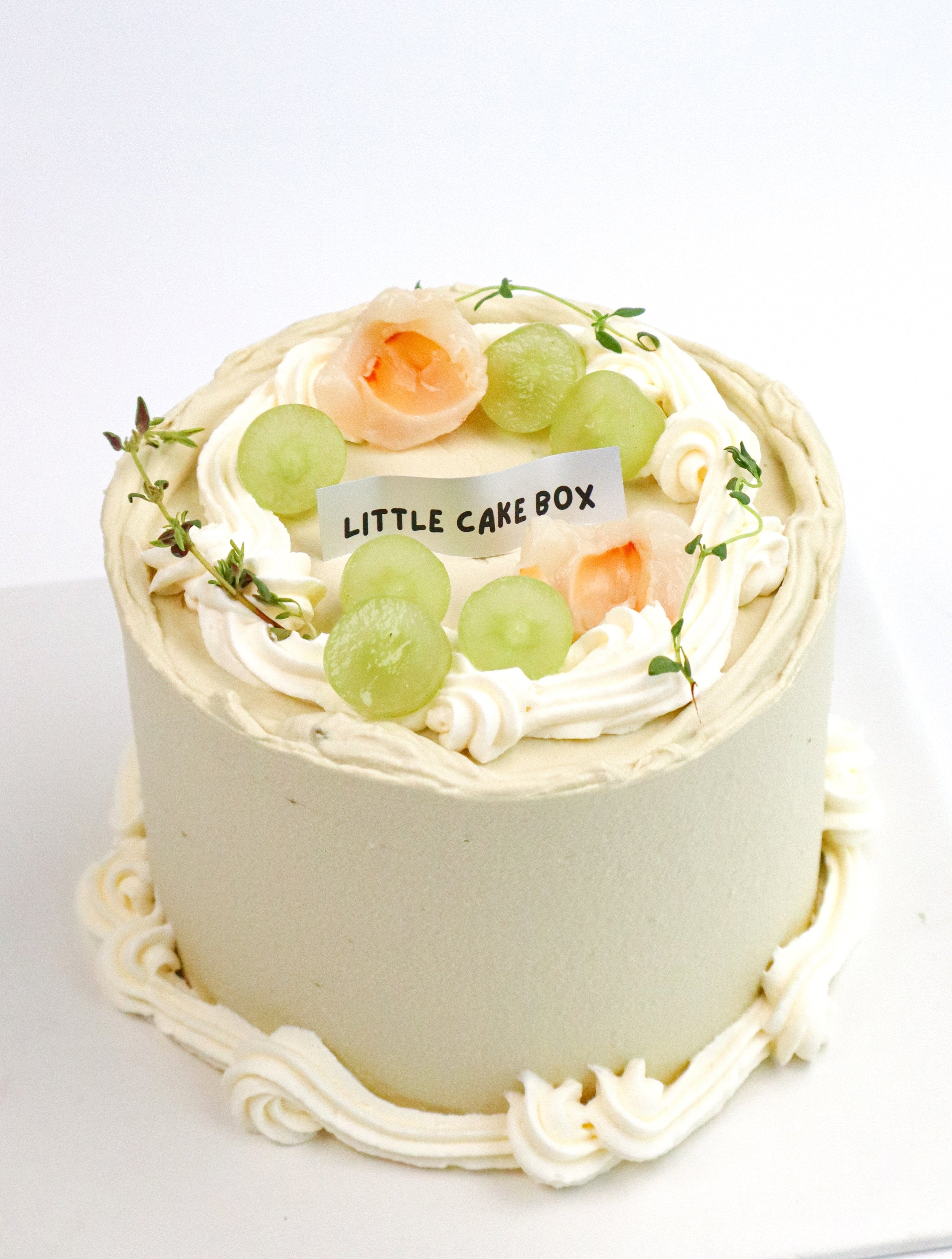 Jasmine Lychee Grape Cake