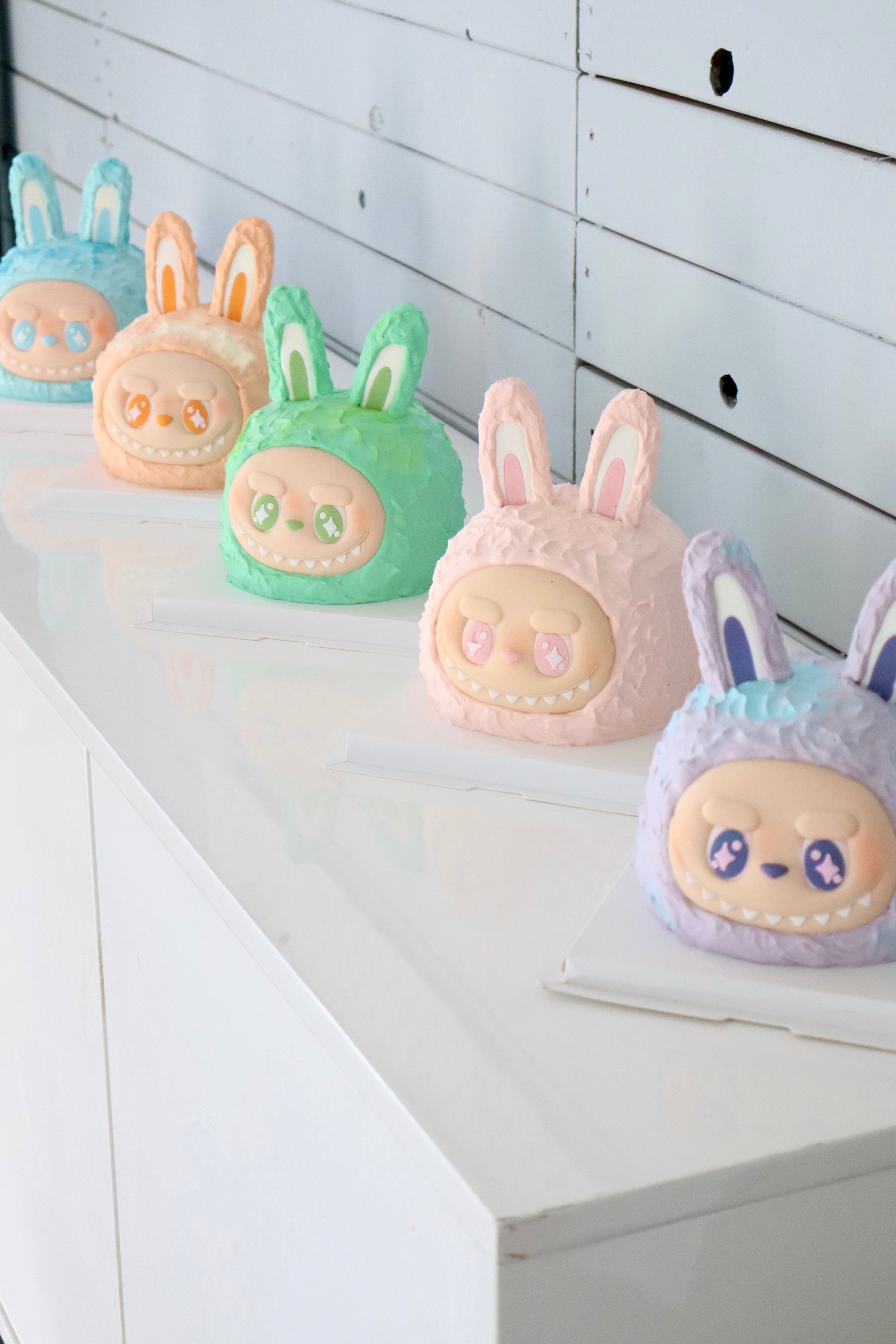 Labubu 3D Colourful Cake
