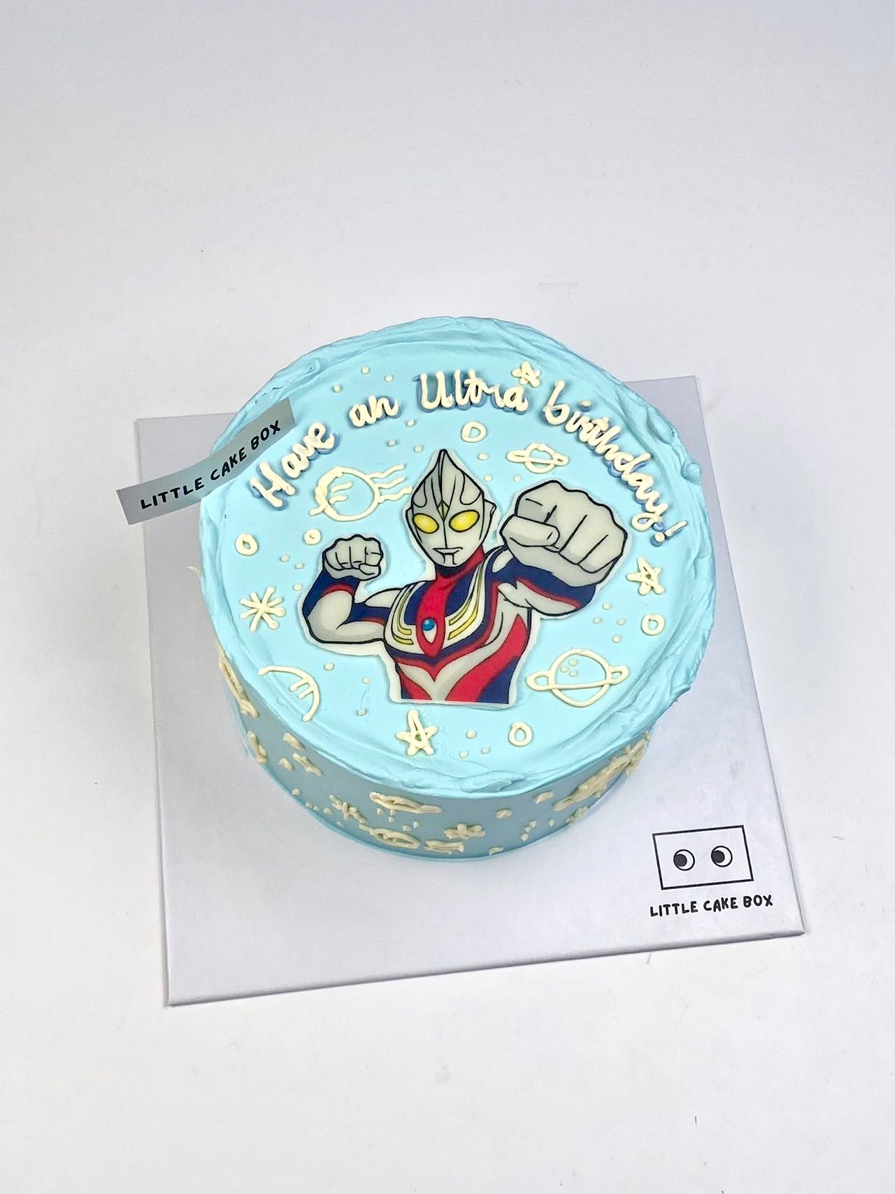 Blue Ultraman Cake