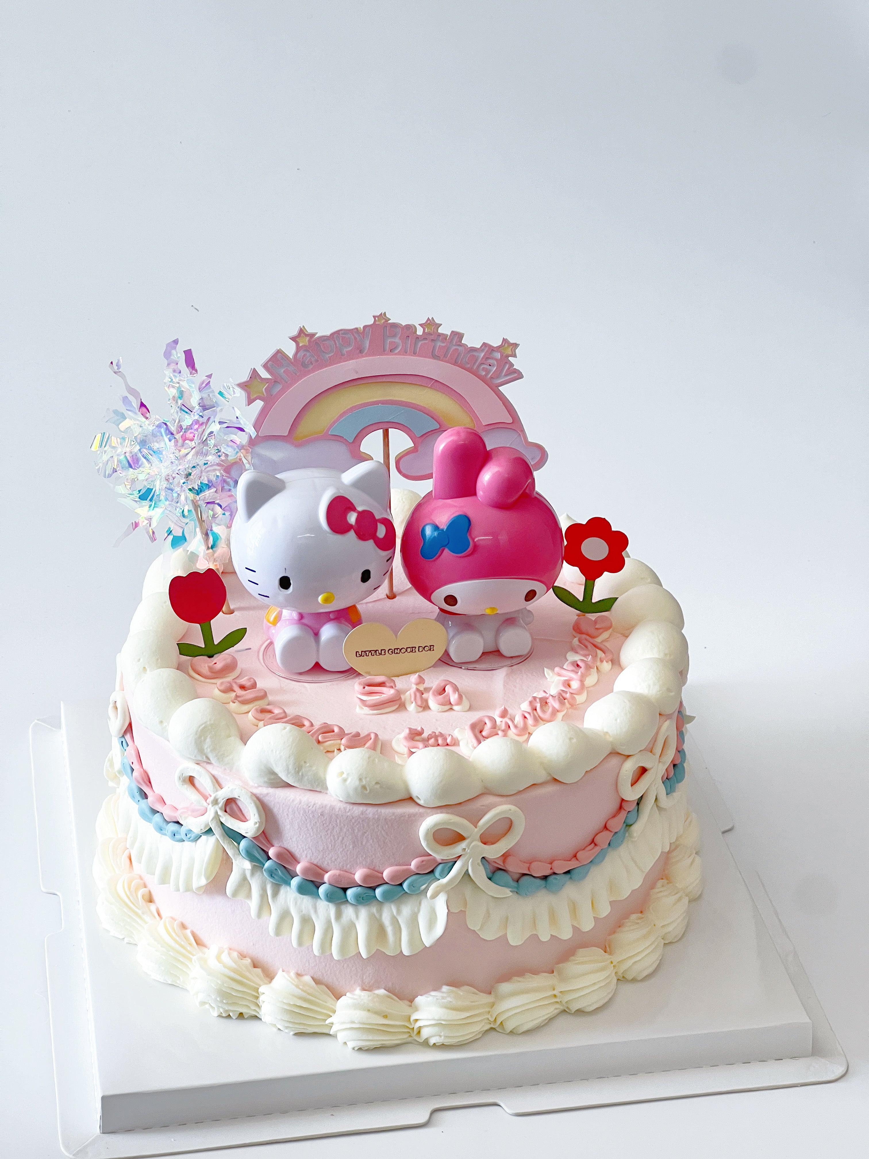 Hello Kitty and Melody Cake 2 Vintage Piping