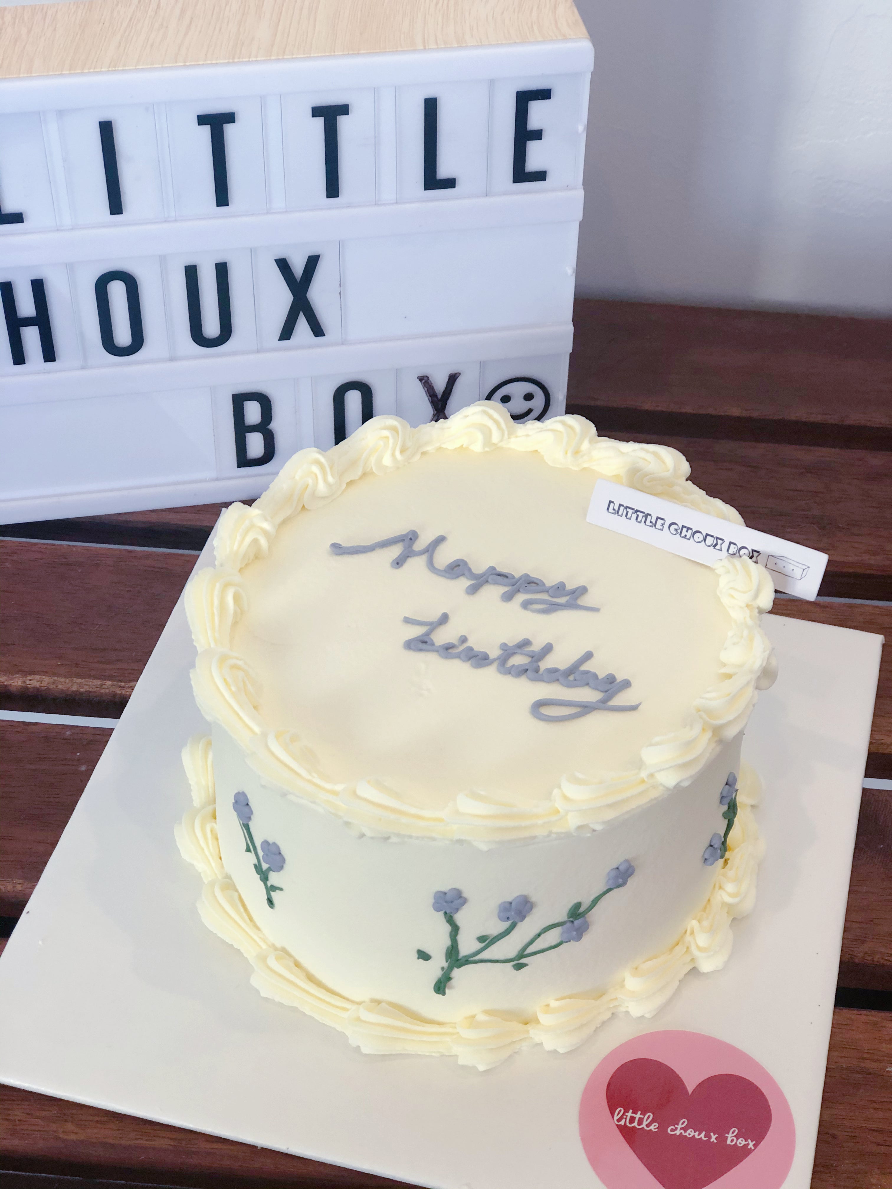 Blue Flowers Cake
