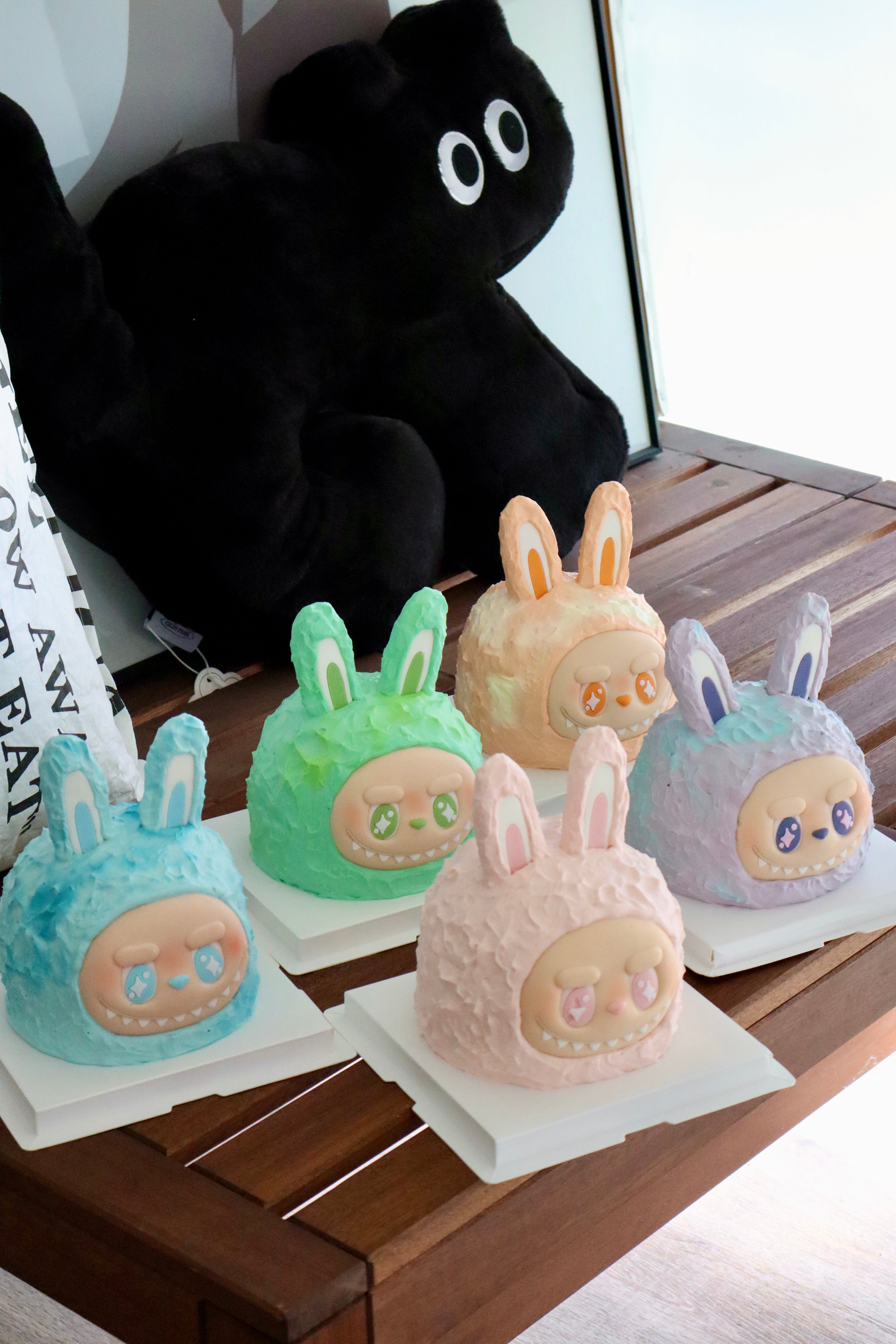 Labubu 3D Colourful Cake