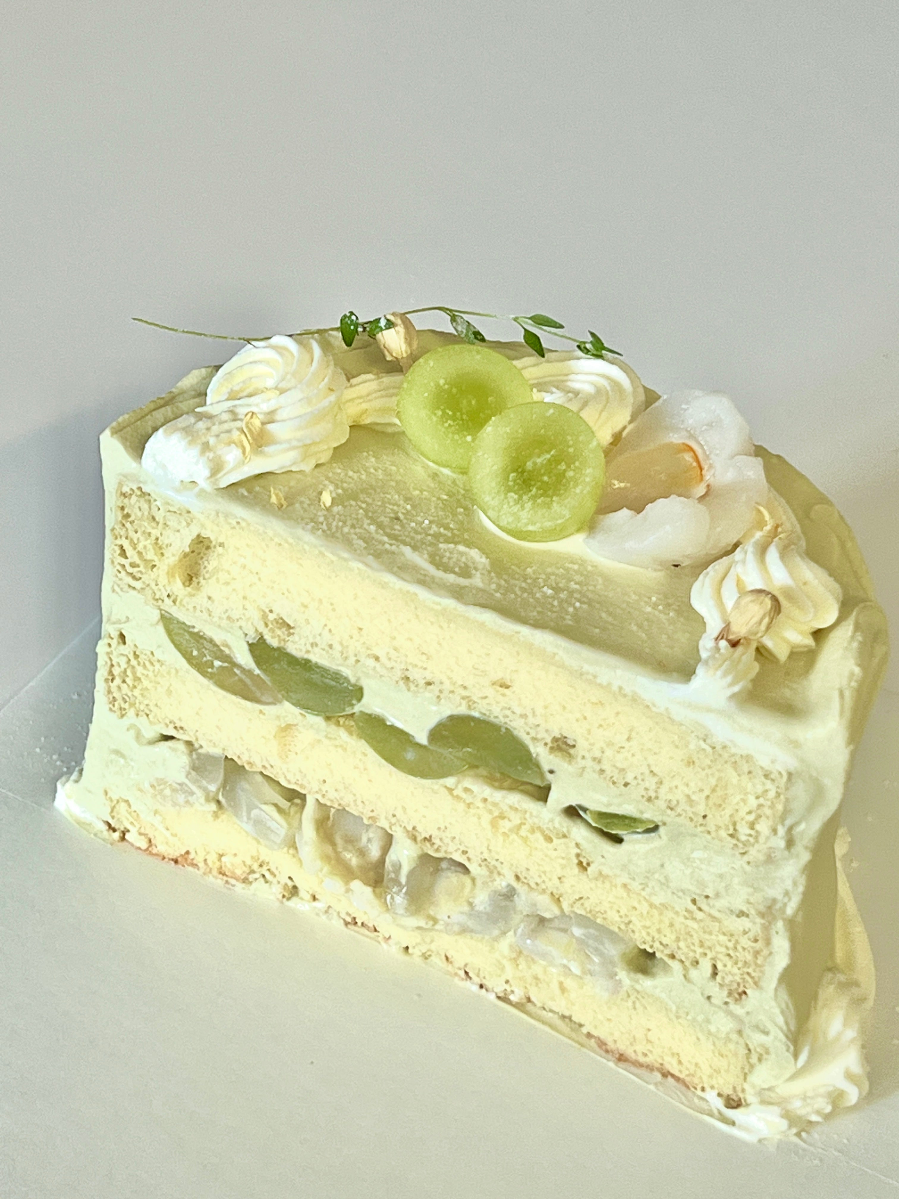Jasmine Lychee Grape Cake