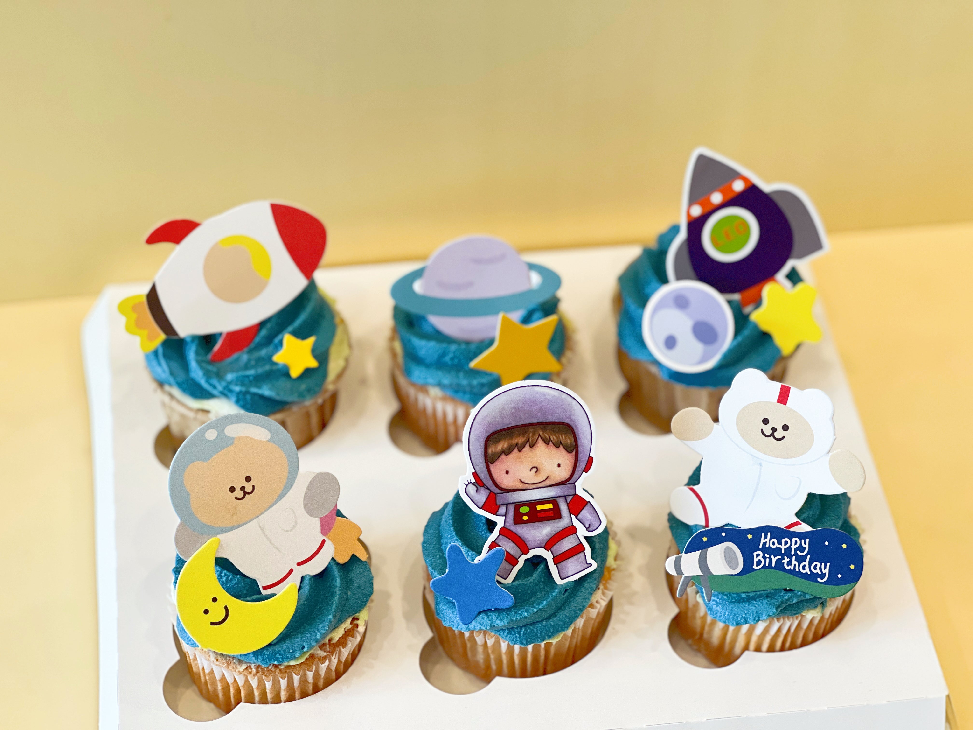 Spaceship Cupcake