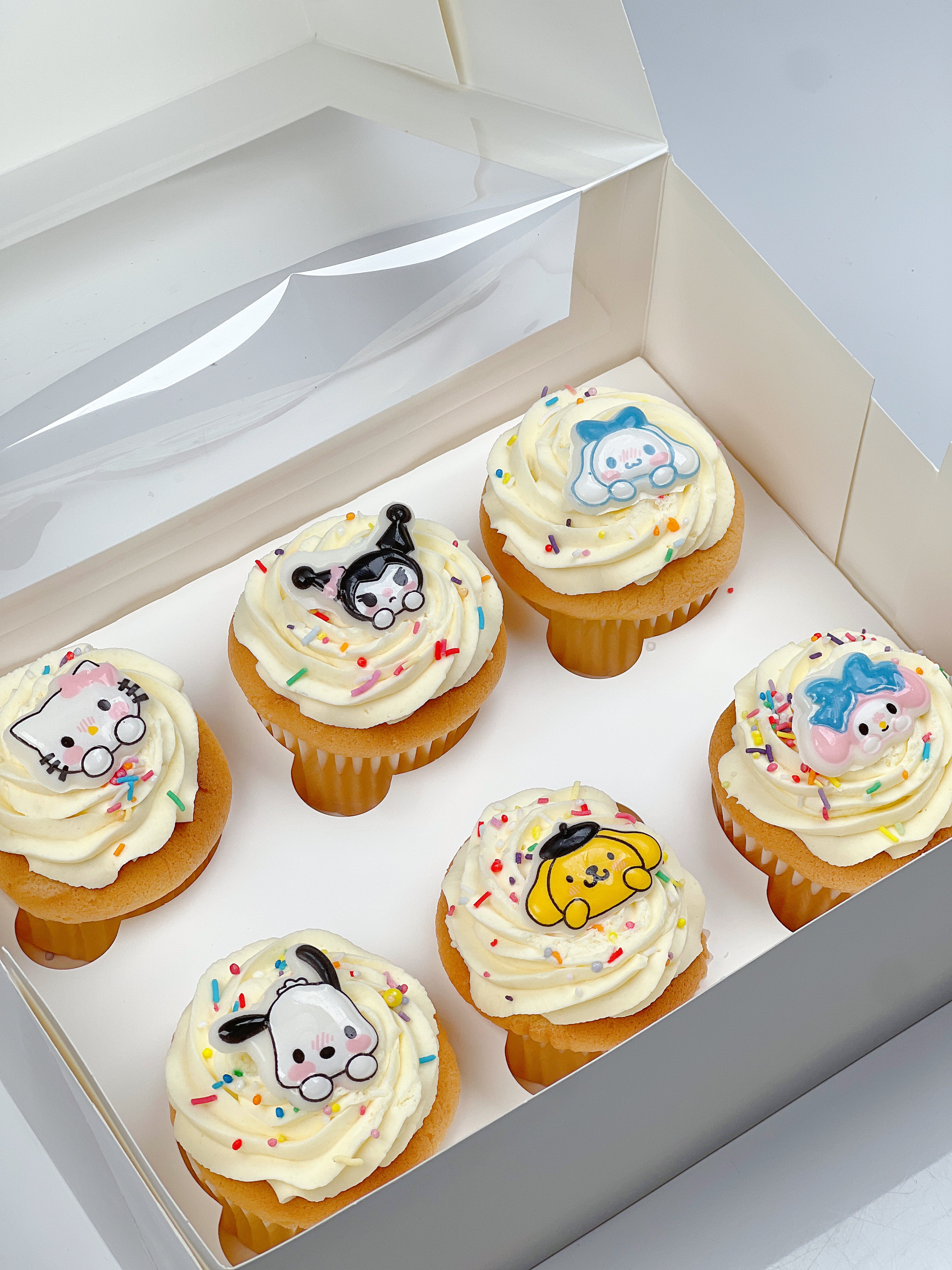 Sanrio Characters Cupcakes