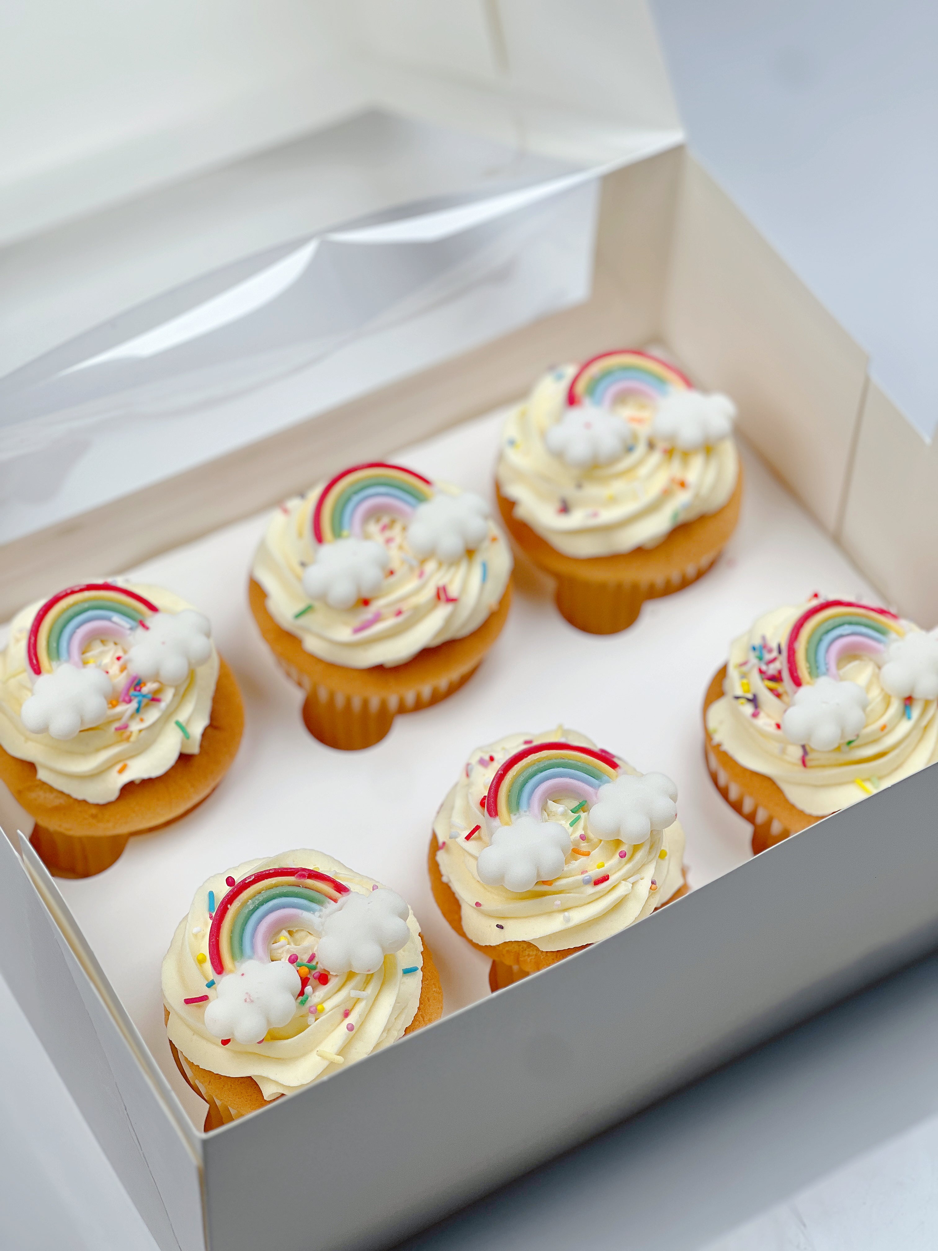 Rainbow Cupcakes Bright